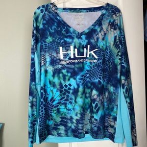 Huk performance shirt XL